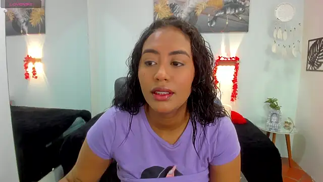 tracycum online show from February 2025 06:37:02 PM