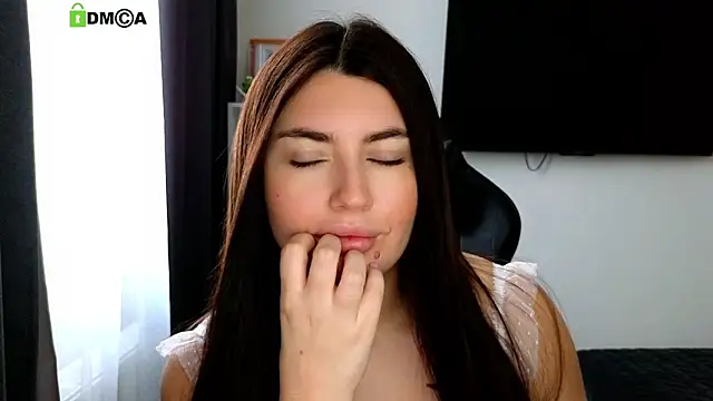 Snapshot of gracedorce chatting on April 2026 01:39:01 AM gracedorce online show from April 2026 01:39:01 AM