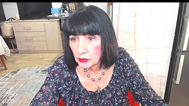 Tina Joness online show from January 2025 05:21:01 PM