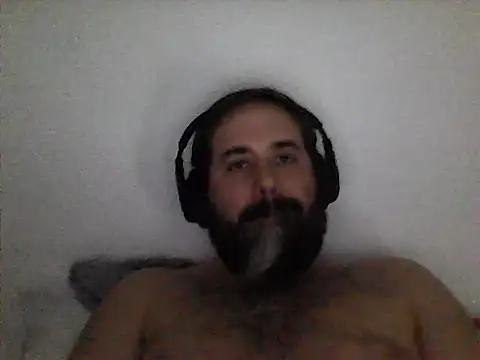 Snapshot of The_Masterxxx14 chatting on April 2026 04:23:02 PM The Masterxxx14 online show from April 2026 04:23:02 PM