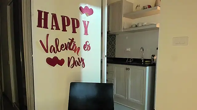 paulblack21 online show from February 2026 07:18:01 PM