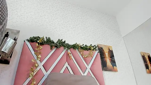 veronica salas online show from December 2025 08:40:01 PM