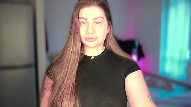Snapshot of JuicyHelenX chatting on April 2026 04:31:02 PM JuicyHelenX online show from April 2026 04:31:02 PM