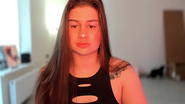 Snapshot of JuicyHelenX chatting on May 2026 04:23:02 PM JuicyHelenX online show from May 2026 04:23:02 PM