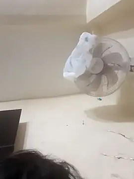 xxmoxxx online show from December 2024 08:43:01 PM