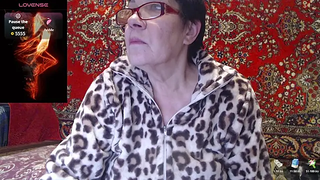 Sandra Carina online show from November 2025 06:55:02 PM