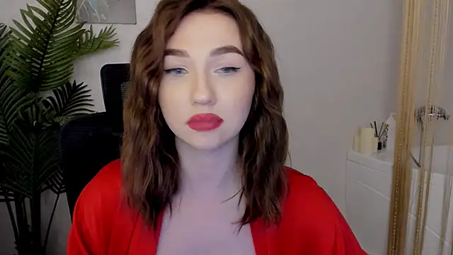 Snapshot of GracefulLook chatting on February 2025 01:42:01 AM GracefulLook online show from February 2025 01:42:01 AM