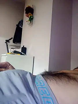 Alainsolo online show from September 2025 10:05:01 AM