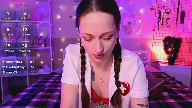 Snapshot of ServantBrook chatting on January 2025 08:06:01 AM ServantBrook online show from January 2025 08:06:01 AM