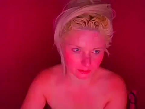 qvncrazy online show from January 2025 04:00:02 AM