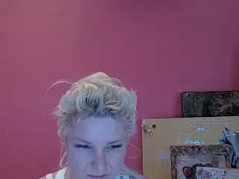 qvncrazy online show from January 2025 11:34:02 PM