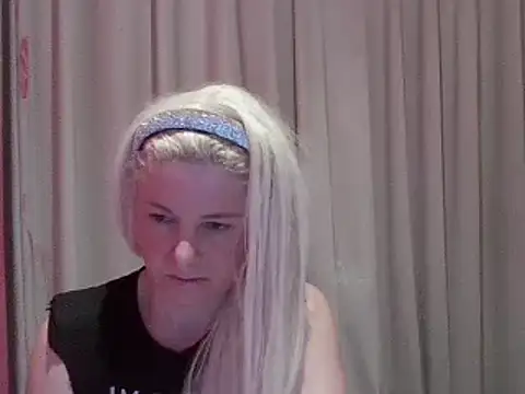 qvncrazy online show from March 2025 11:05:01 AM