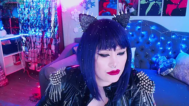 wickedxqueen online show from January 2025 09:25:02 PM