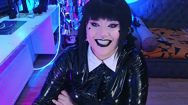 wickedxqueen online show from March 2025 04:43:01 AM