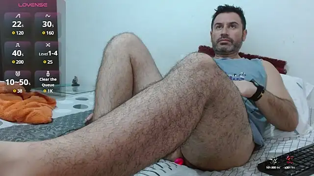 Snapshot of rodrher81 chatting on January 2025 03:03:01 PM rodrher81 online show from January 2025 03:03:01 PM