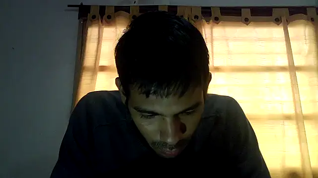 Snapshot of JohanyLatino chatting on March 2026 01:38:01 PM JohanyLatino online show from March 2026 01:38:01 PM