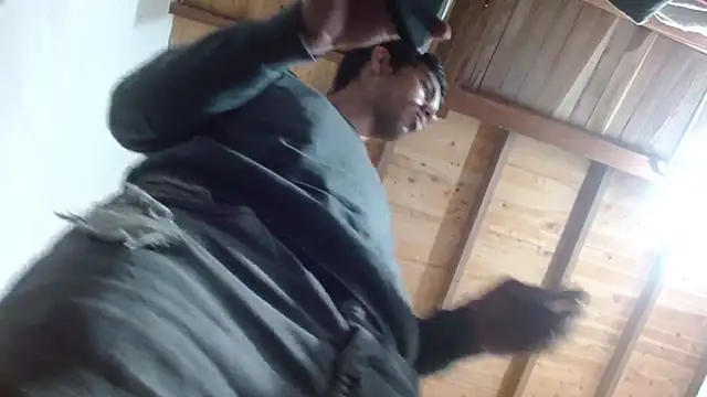 Snapshot of JohanyLatino chatting on March 2026 11:19:02 PM JohanyLatino online show from March 2026 11:19:02 PM