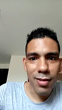 Snapshot of JohanyLatino chatting on April 2026 09:56:01 PM JohanyLatino online show from April 2026 09:56:01 PM