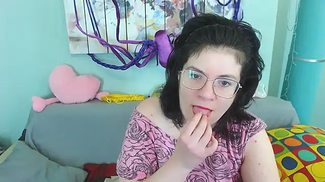 EverlyRays online show from December 2024 01:10:02 PM