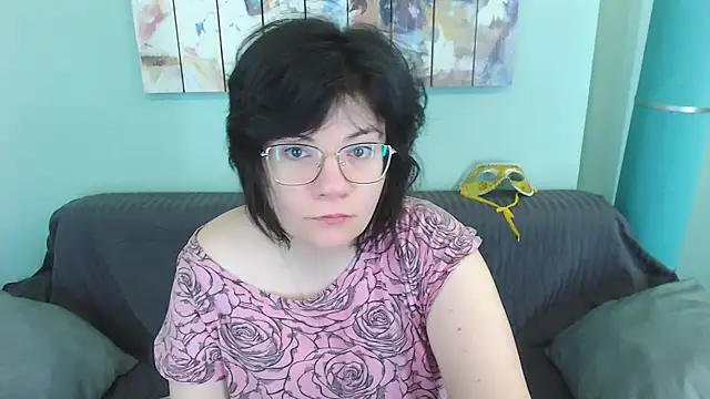 EverlyRays online show from February 2025 07:49:01 AM