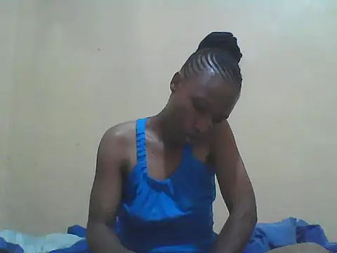 Smillie prety online show from February 2026 02:53:01 AM