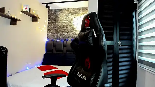 ransoj online show from December 2024 08:38:02 PM