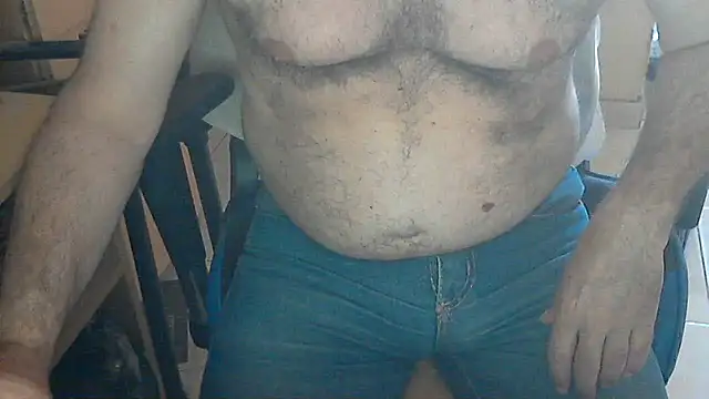 Snapshot of angelgarcia269 chatting on January 2025 06:03:02 PM angelgarcia269 online show from January 2025 06:03:02 PM