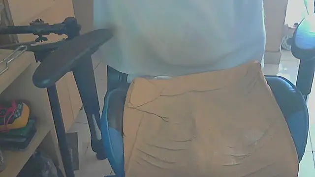 Snapshot of angelgarcia269 chatting on January 2025 12:05:01 PM angelgarcia269 online show from January 2025 12:05:01 PM