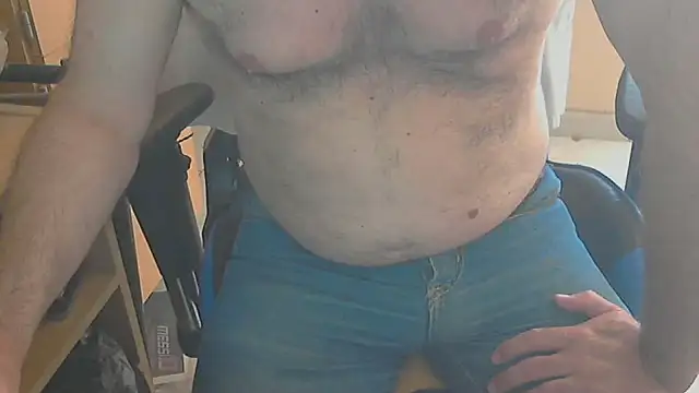 Snapshot of angelgarcia269 chatting on January 2025 11:34:02 AM angelgarcia269 online show from January 2025 11:34:02 AM