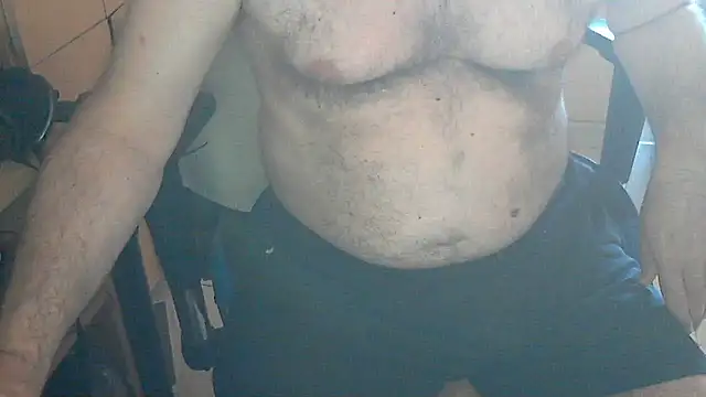 Snapshot of angelgarcia269 chatting on January 2025 07:39:02 PM angelgarcia269 online show from January 2025 07:39:02 PM