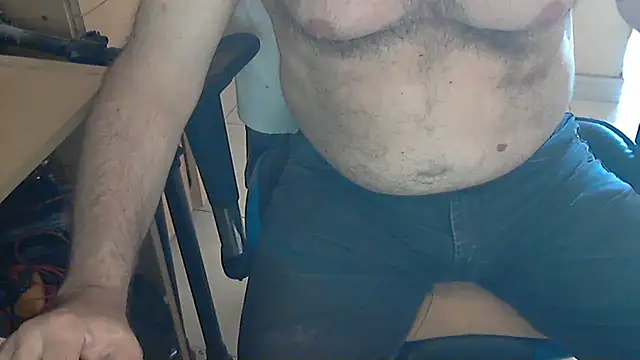 Snapshot of angelgarcia269 chatting on March 2025 02:56:01 PM angelgarcia269 online show from March 2025 02:56:01 PM