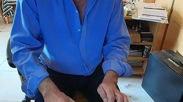 Snapshot of angelgarcia269 chatting on November 2025 12:51:02 PM angelgarcia269 online show from November 2025 12:51:02 PM