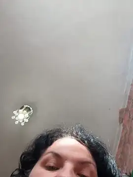 Taisia W online show from February 2025 10:59:01 AM