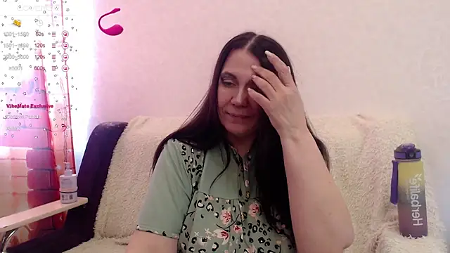 Snapshot of your_space chatting on April 2026 04:00:01 AM your space online show from April 2026 04:00:01 AM