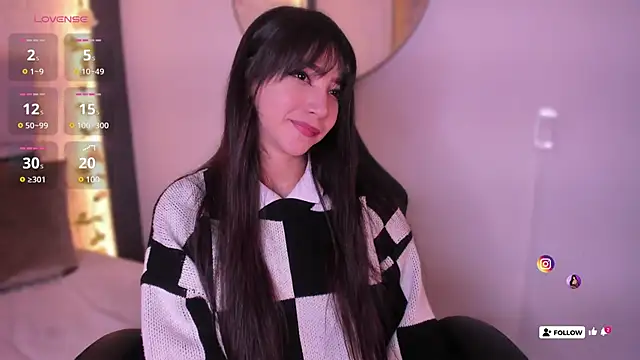 Snapshot of emma_woods_ chatting on December 2024 03:33:01 PM emma woods  online show from December 2024 03:33:01 PM