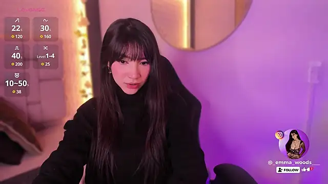 Snapshot of emma_woods_ chatting on December 2024 12:13:01 PM emma woods  online show from December 2024 12:13:01 PM