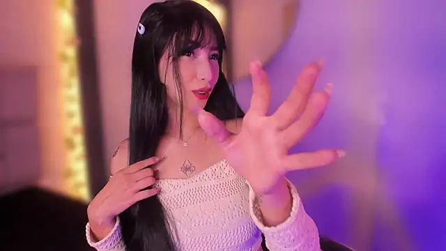 Snapshot of emma_woods_ chatting on December 2024 12:16:02 PM emma woods  online show from December 2024 12:16:02 PM