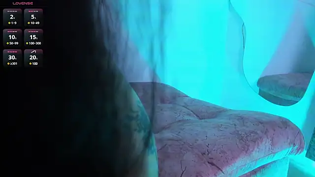 Snapshot of emma_woods_ chatting on February 2025 05:24:02 PM emma woods  online show from February 2025 05:24:02 PM