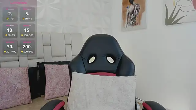 Snapshot of emma_woods_ chatting on October 2025 08:53:02 PM emma woods  online show from October 2025 08:53:02 PM