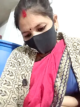 Snapshot of Riyaa-Devi chatting on December 2024 04:39:01 PM Riyaa-Devi online show from December 2024 04:39:01 PM