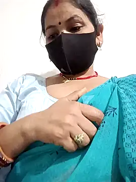 Snapshot of Riyaa-Devi chatting on January 2025 04:52:02 PM Riyaa-Devi online show from January 2025 04:52:02 PM