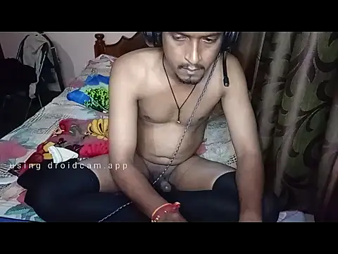 Snapshot of Sexypavi09 chatting on September 2025 06:32:02 PM Sexypavi09 online show from September 2025 06:32:02 PM