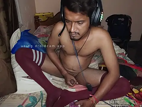 Snapshot of Sexypavi09 chatting on October 2025 07:45:02 PM Sexypavi09 online show from October 2025 07:45:02 PM