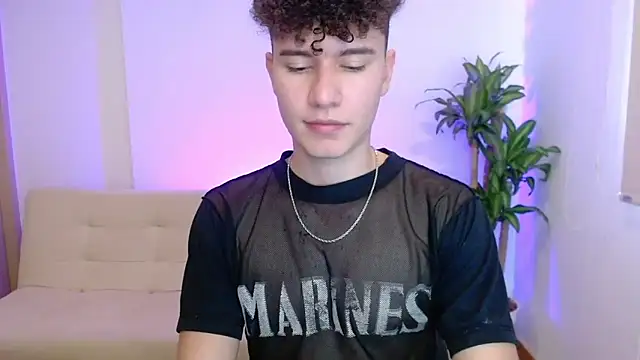 Snapshot of adrian_morelly chatting on March 2026 05:51:01 PM adrian morelly online show from March 2026 05:51:01 PM