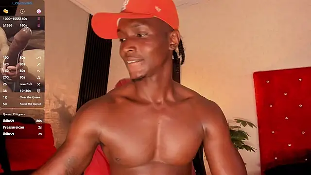 Snapshot of DannSmmith chatting on March 2025 04:23:02 PM DannSmmith online show from March 2025 04:23:02 PM