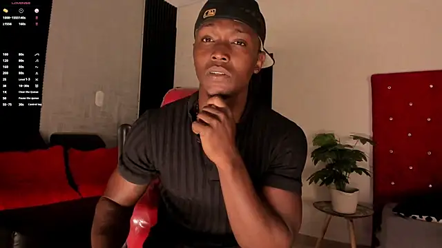 Snapshot of DannSmmith chatting on March 2025 11:39:02 AM DannSmmith online show from March 2025 11:39:02 AM