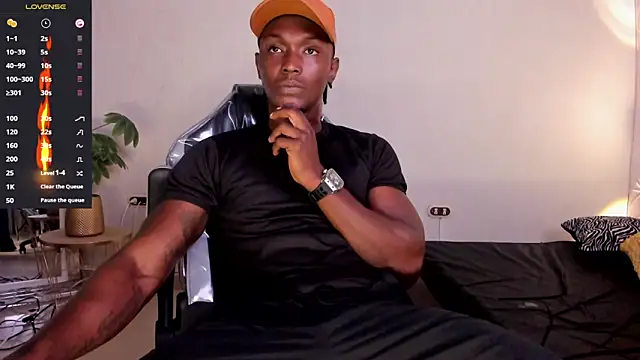 Snapshot of DannSmmith chatting on March 2025 10:06:02 AM DannSmmith online show from March 2025 10:06:02 AM