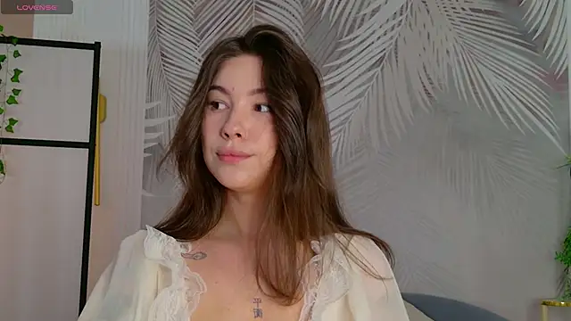 Marie Diaze online show from June 2026 05:28:02 AM