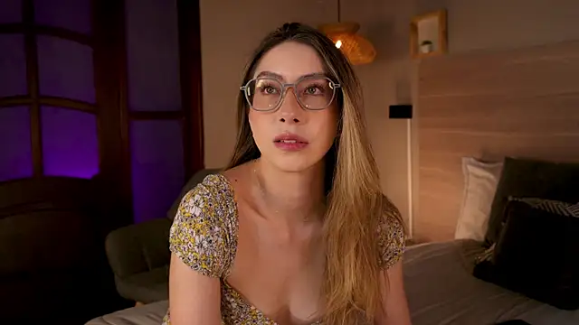 lua ferch   online show from November 2025 01:22:02 PM