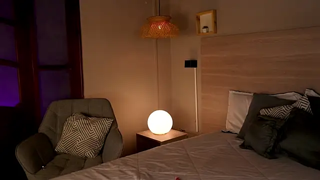 lua ferch   online show from November 2025 01:11:01 PM